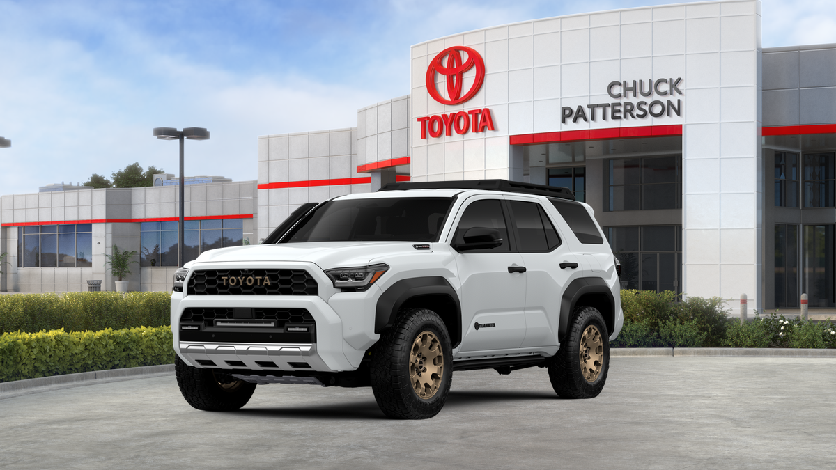 2026 Toyota 4Runner i-FORCE MAX Trailhunter in Ice Cap — front three-quarter view