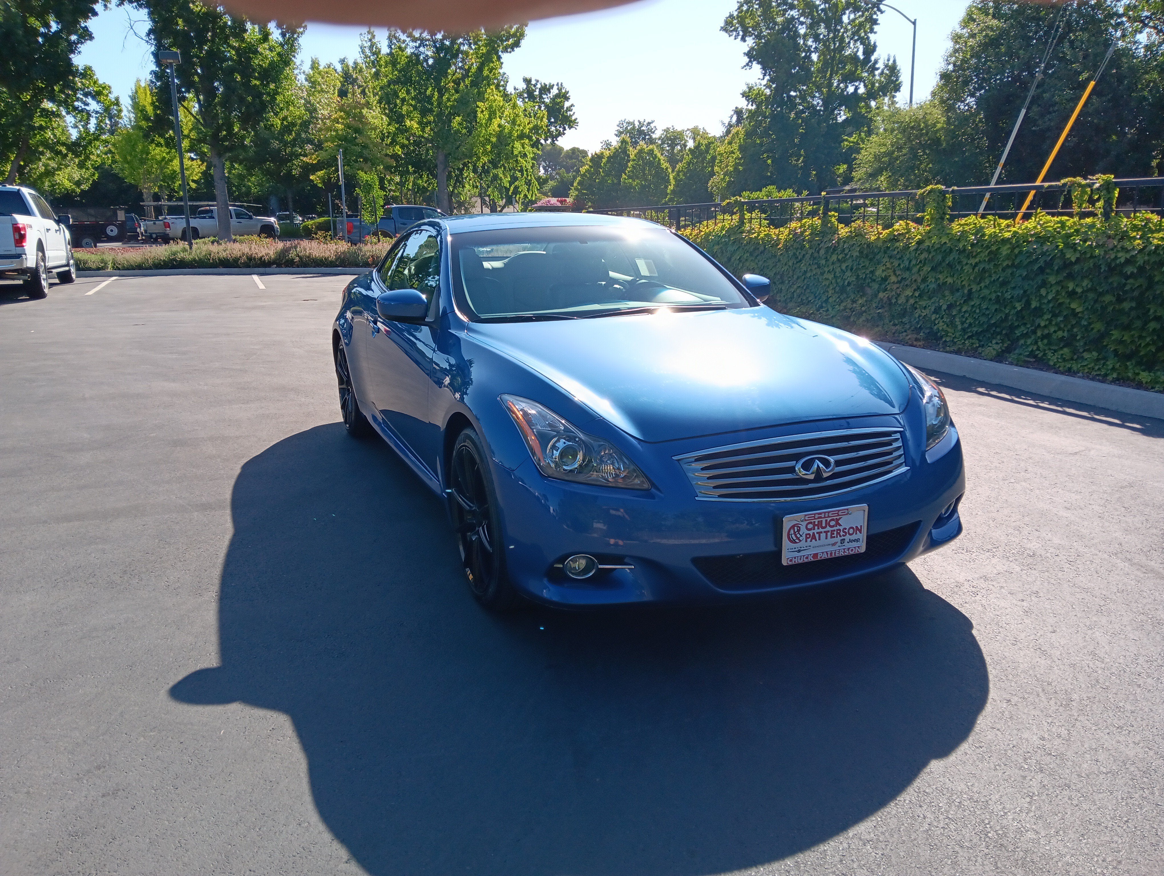 2013 INFINITI G37 Convertible Base in Lapis Blue — front three-quarter view