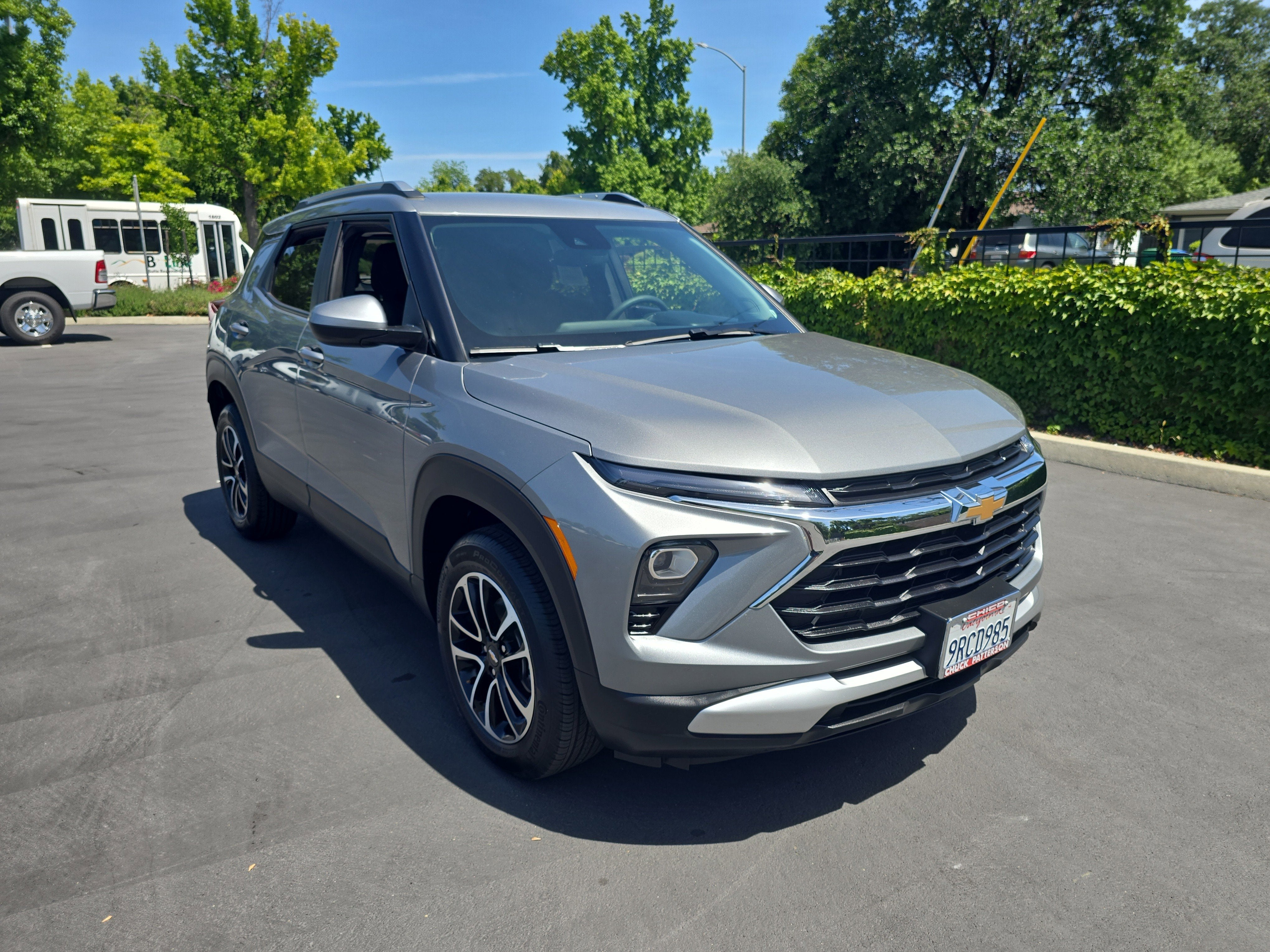 2025 Chevrolet Trailblazer LT in Sterling Gray Metallic — front three-quarter view