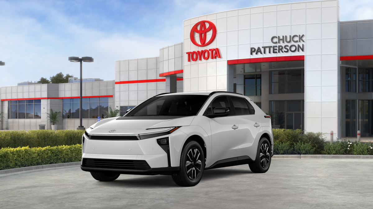 2026 Toyota bZ XLE in Wind Chill Pearl — front three-quarter view
